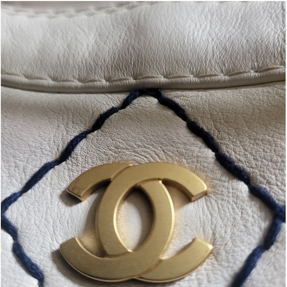 Chanel Vintage Wild Stitch Leather Bag with COA - Picture 10 of 10